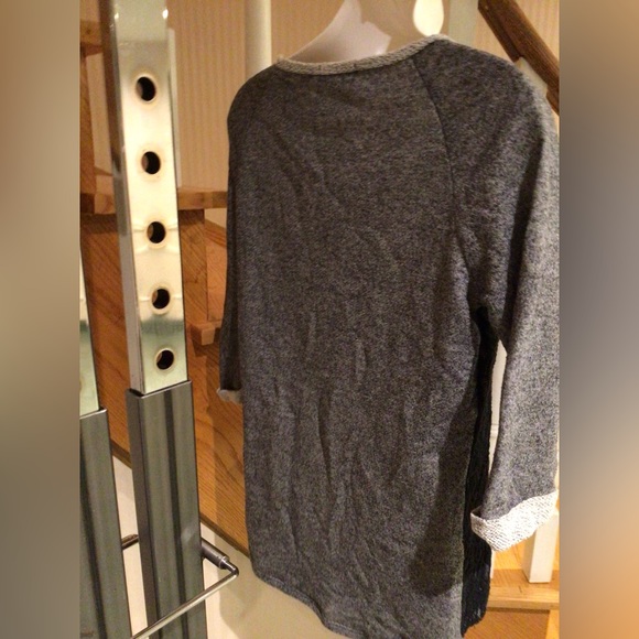 🛍2 for $30🛍Pullover knit top round neckline 3/4 sleeve.Front black lace o… - Picture 2 of 4